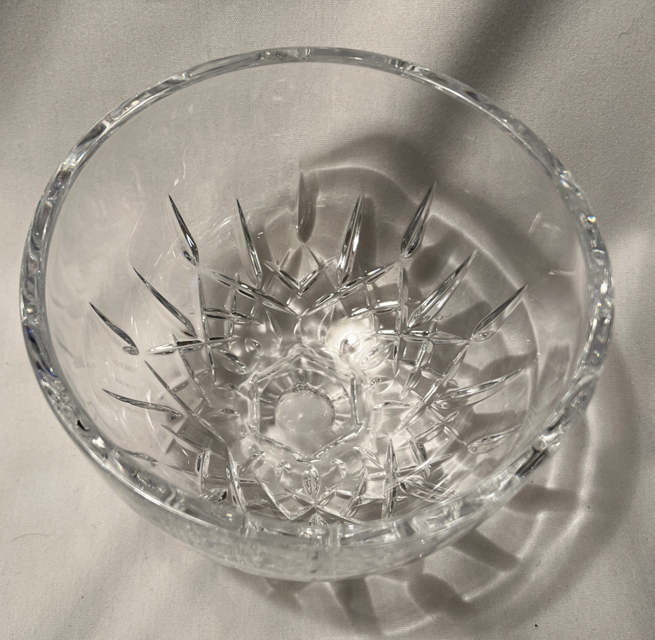 Vera Wang Fidelity Footed 6″ Crystal Bowl Vertical Cuts Wedgwood EUC