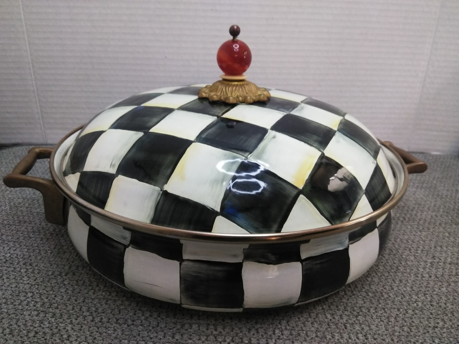 Mackenzie Childs Courtly Check Covered Casserole Handles 3 Quart Enamel (READ)