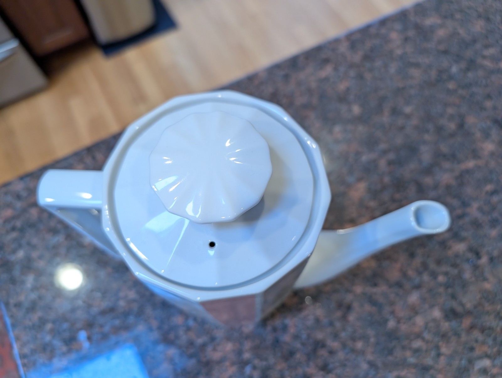 Vintage TOSCANY (Japan) Beta Tall Teapot Coffee Server Pitcher EUC