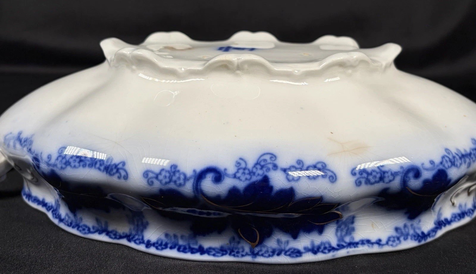 Antique Johnson Bros Normandy Flow Blue Oval Covered Vegetable Bowl Dish 11.5”