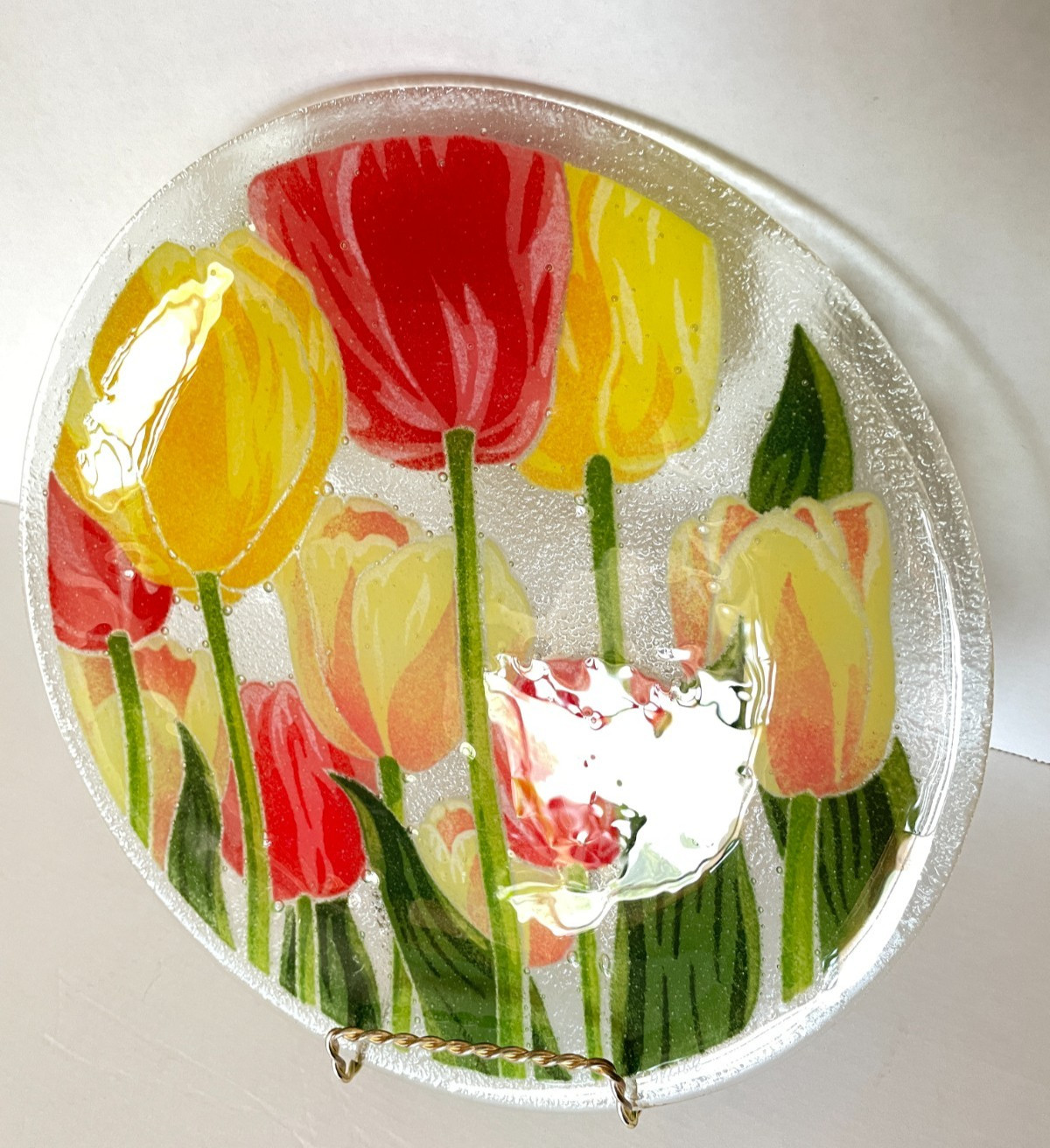 Peggy Karr Tulips Fused Art Glass Plate 11″ Floral Home Decor Cottagecore 2008