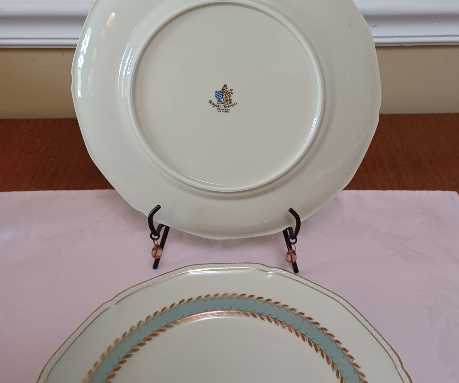 Royal Tettau aqua & gold – 1 Dinner Plate (6 available) Germany US Zone, mint