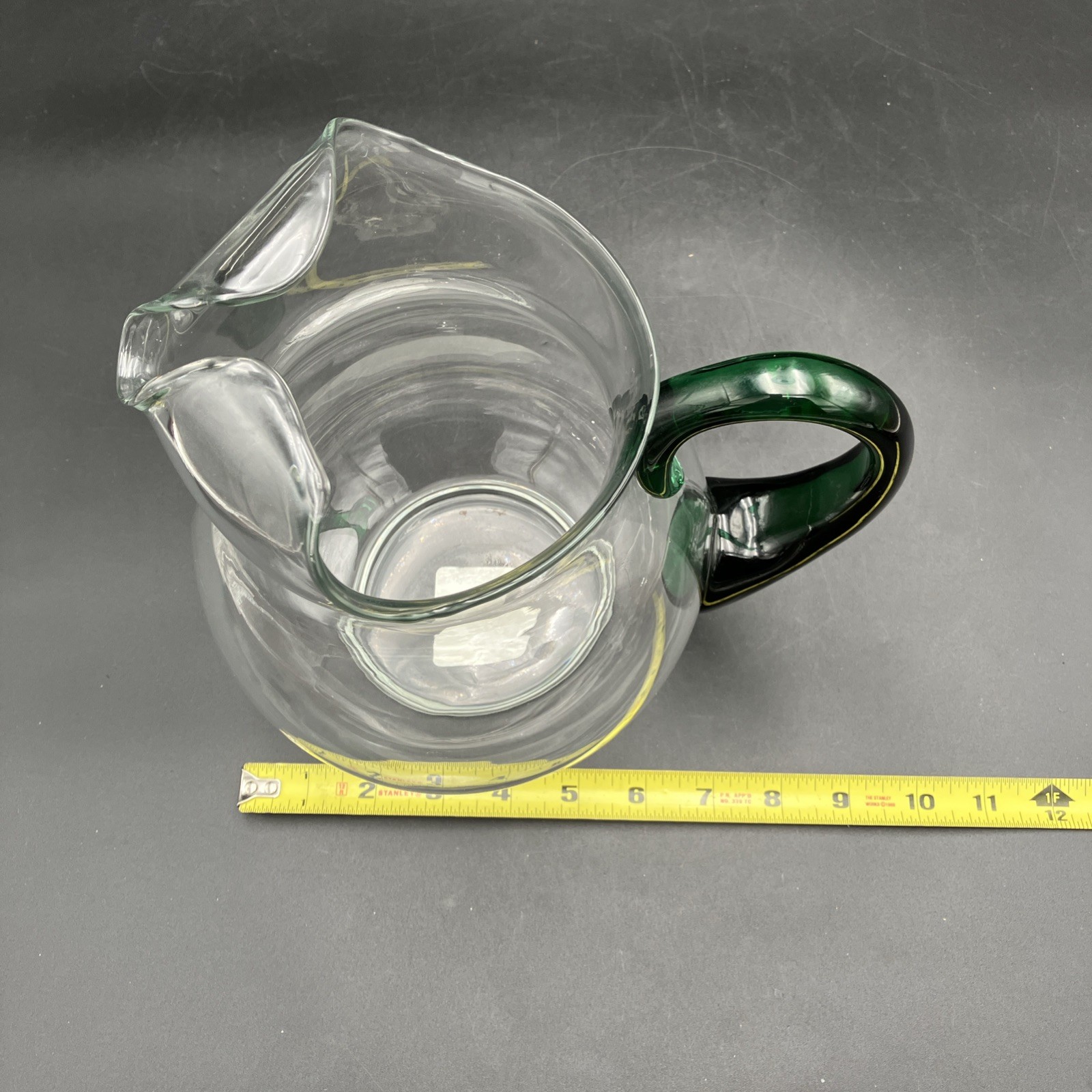 Crisa Clear Glass Pitcher Green Handle 3818-000 Made in Mexico