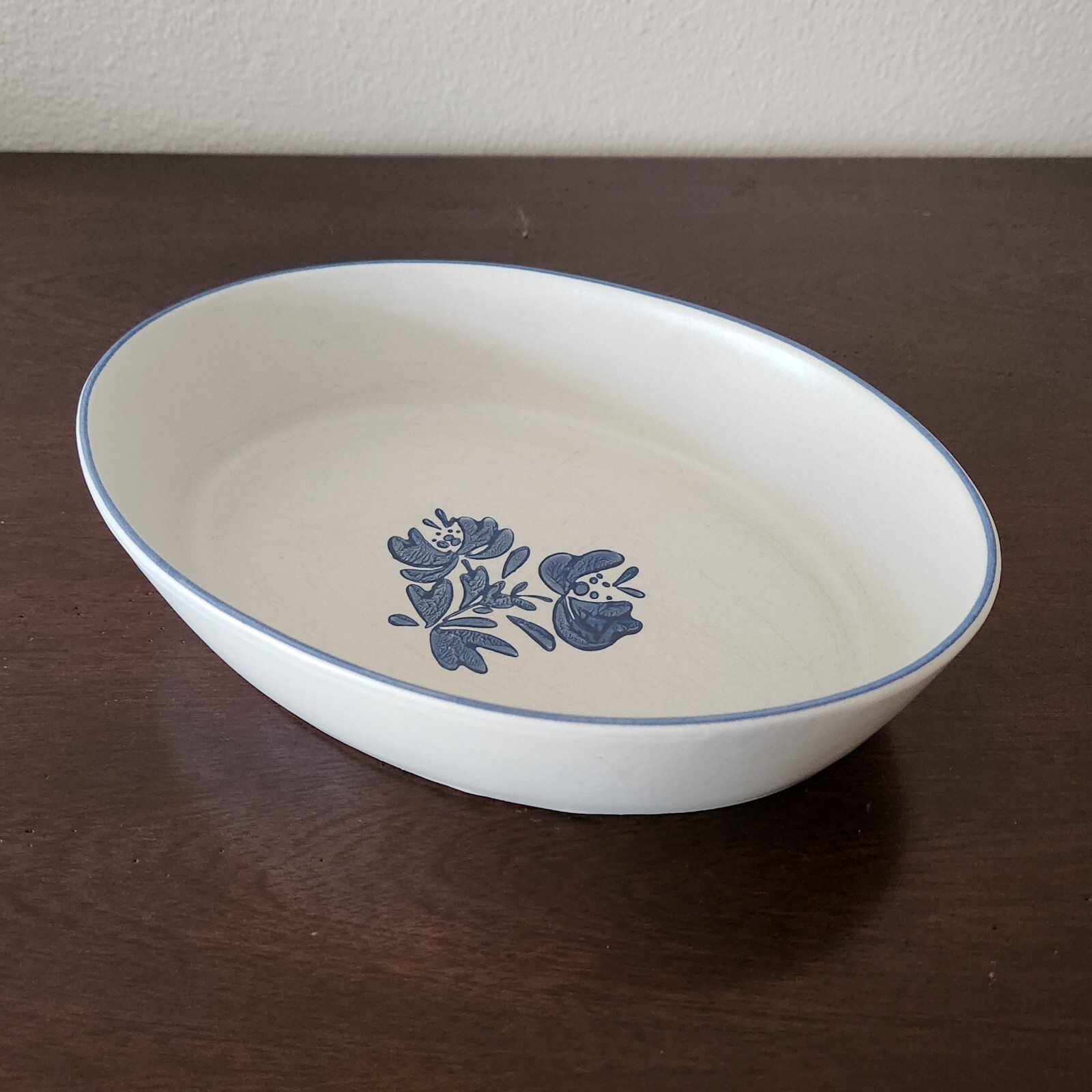 Pfaltzgraff Yorktowne 3 Serving Platters, Home Dining, Collectible Dishware
