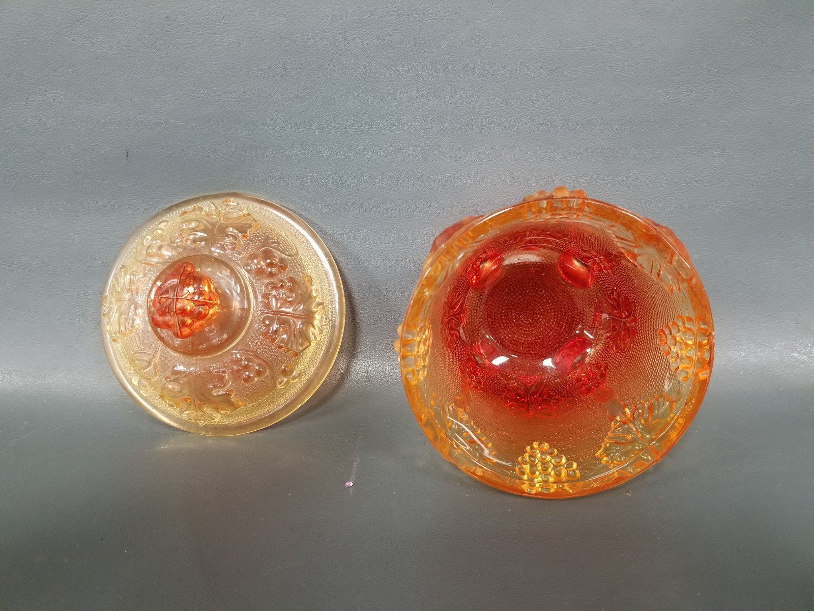 VTG Jeannette 6″ Amberina Grape + Vine 3-Footed Lidded Candy Dish Cluster Handle