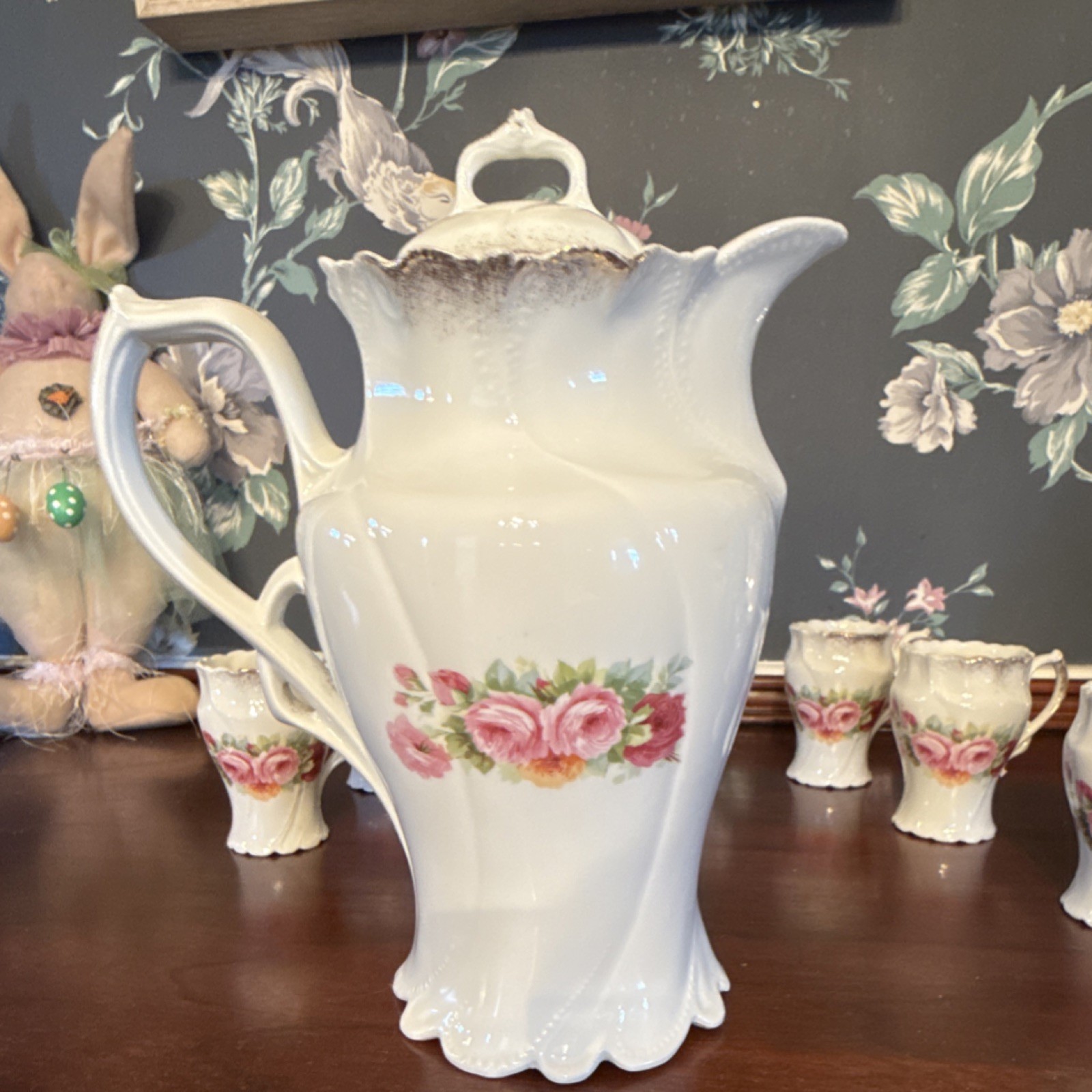 G.E. RANT Porcelain Floral Tea Set, 6 Cups & Pot, White Pink Green, Glossy