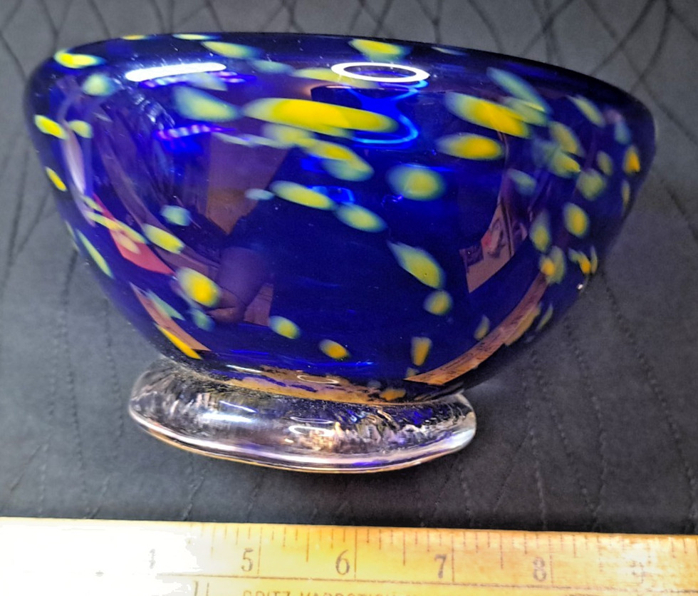2018 Hilltop Hand Blown Art Glass Cobalt Blue Yellow Frit Bowl Signed