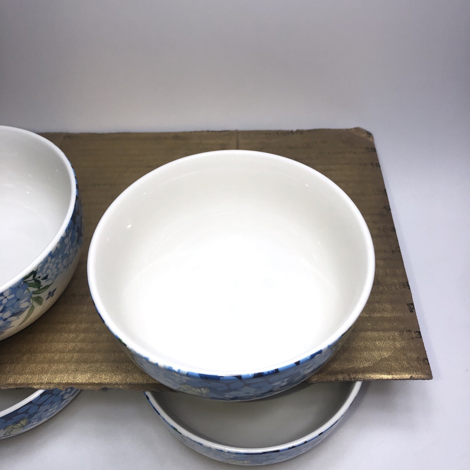 4 ROYAL NORFOLK 5.5” Bowls Cereal,Soup ice Cream Bowl Ceramic Flowers Butterfly