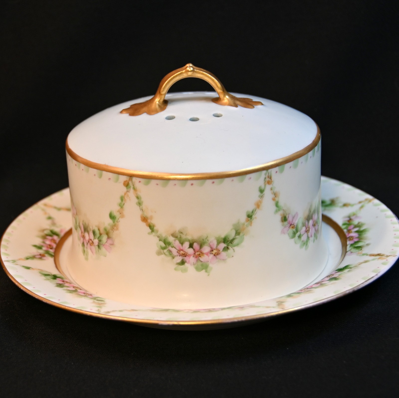 Limoges Latrille Freres Pancake/Crepe Server HandPainted Rose Garlands 1899-1913