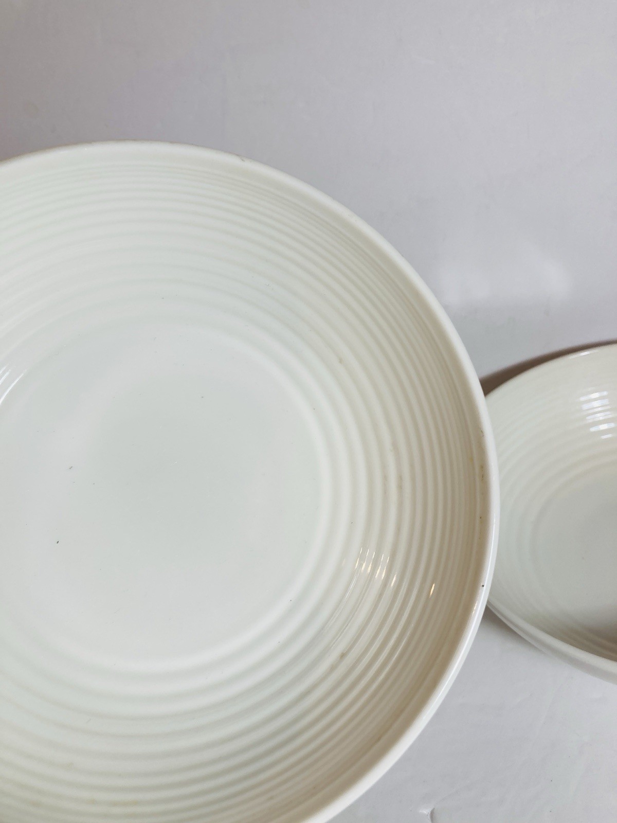 Royal Doulton Salad Pasta Bowl 7”Ribbed Interior Maze White Gordon Ramsay EUC