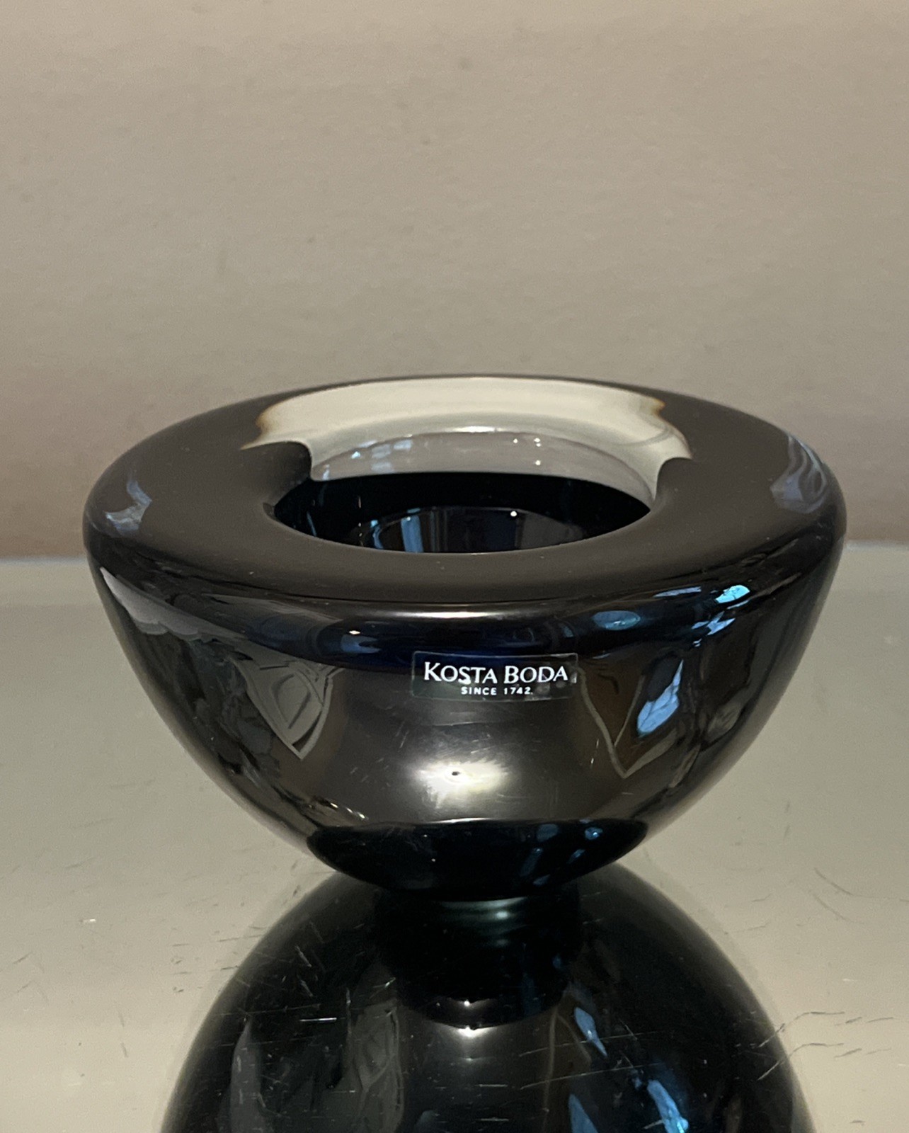 Kosta Boda Atoll Art Glass Bowl Anna Ehrner Ebony Black Scandinavian Sweden