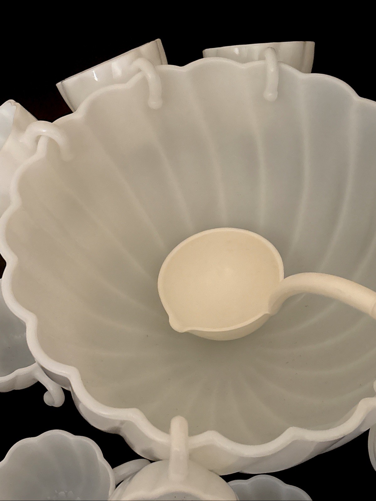 Vtg Hazel Atlas Milk Glass Alpine White Swirl Punch Bowl 12 Cups W Vtg Ladle