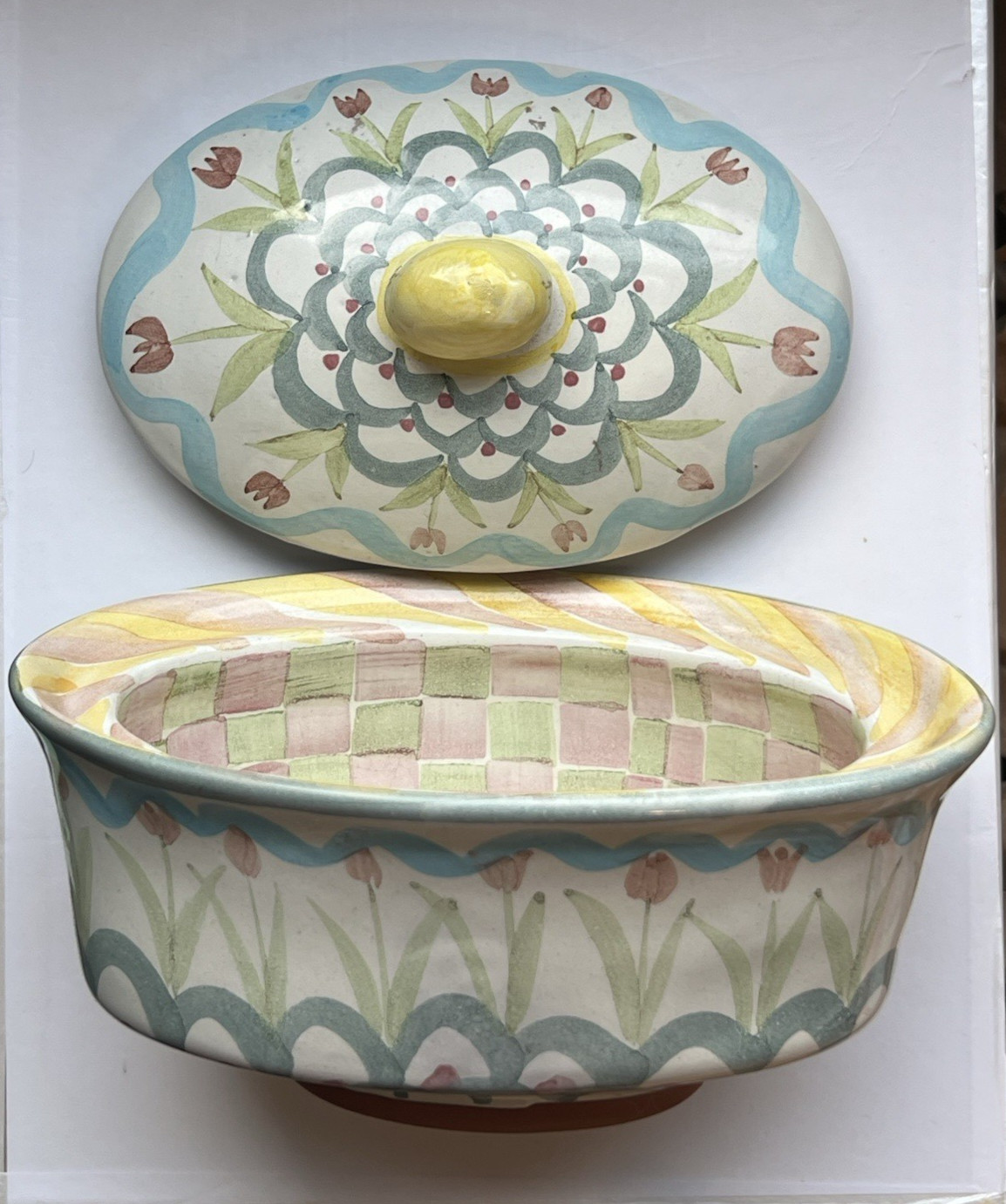 MacKenzie-Childs Taylor King Ferry Chowder Bowl With Lid 7″x5″x5″ Terracotta
