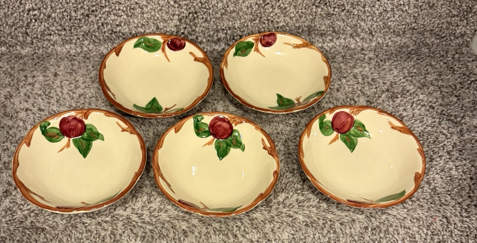 FRANCISCAN APPLE (5) FRUIT BOWLS 5”D