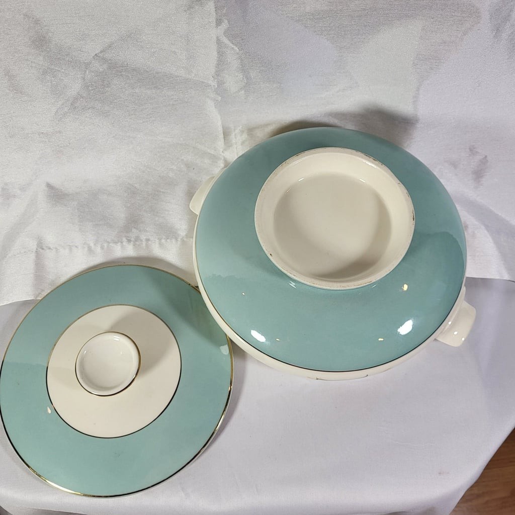Vintage Taylor Smith & Taylor Autumn Wheat Covered Casserole Dish with Turquoise