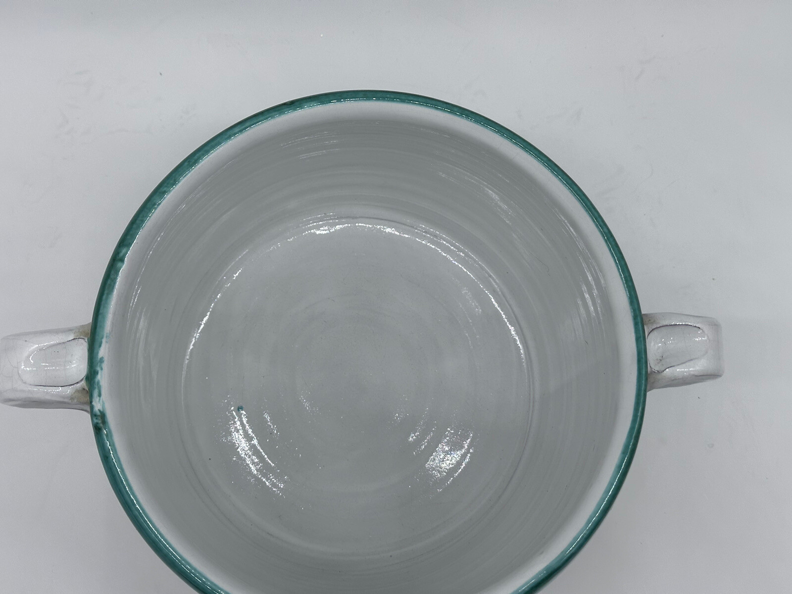 CALECA Bean Pot discontinued/vintage * small chip on handle…see picture three.