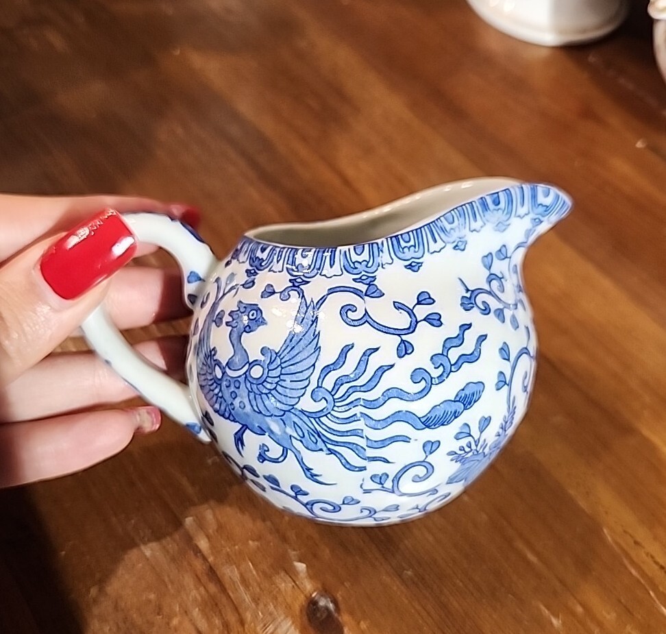 Blue And White Porcelain Creamer Phoenix Birds JAPAN
