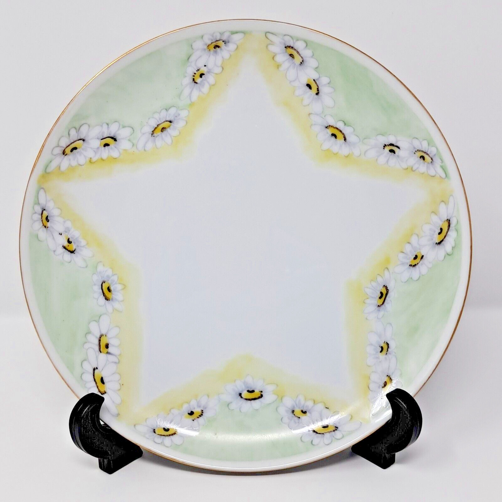Daisy & Star pattern 8″ Porcelain Plate hand painted by M. A. Thomas decorative