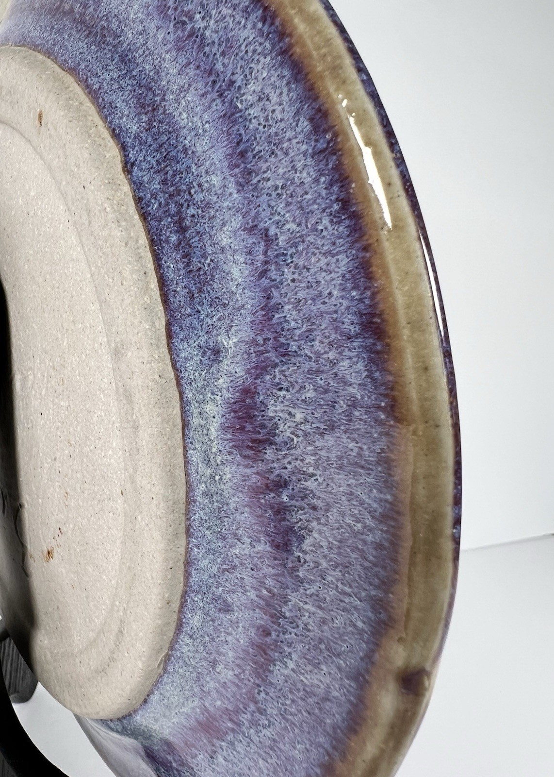 Bruce Larrabee Studio Pottery 9” Abstract Drip Glaze Signed UT Art Signed Plate