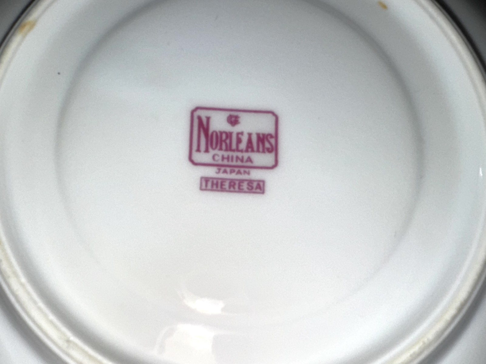 VINTAGE 8 pc NORLEANS THERESA JAPAN 4 CUPS 4 SAUCERS FINE CHINA PLATINUM 1964-
