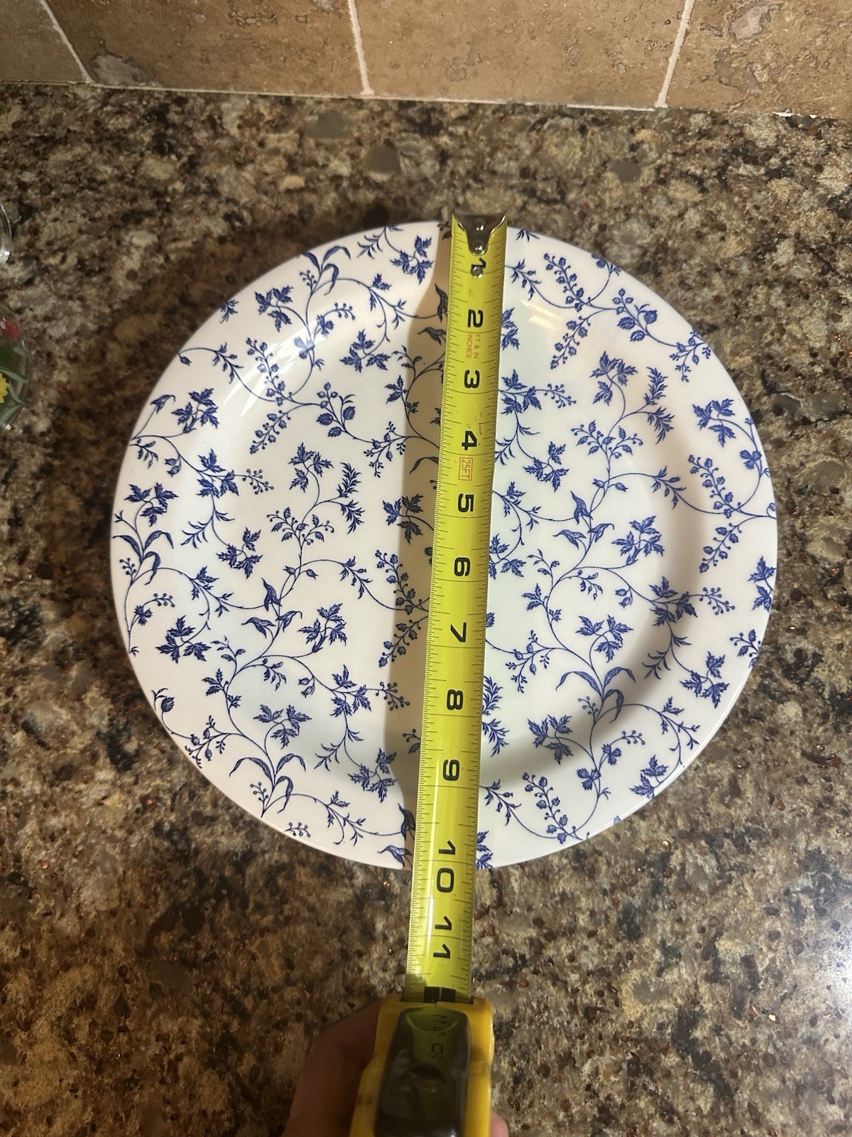 Windsor & Browne – Made In Italy, Vintage Floral Blue And White Dinner Plate