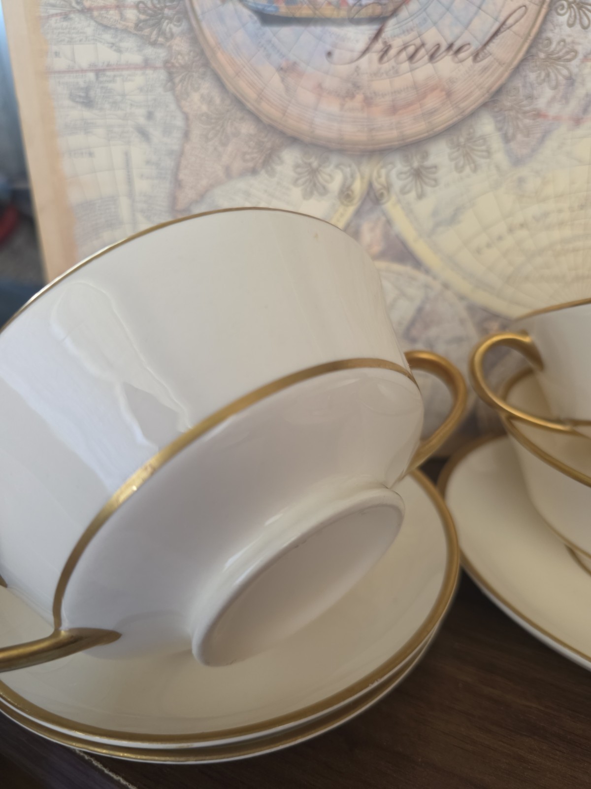 Vintage Gold and cream 4) Cream Soup Bowls, 5 in (4) Cream Soup Saucers, 6in