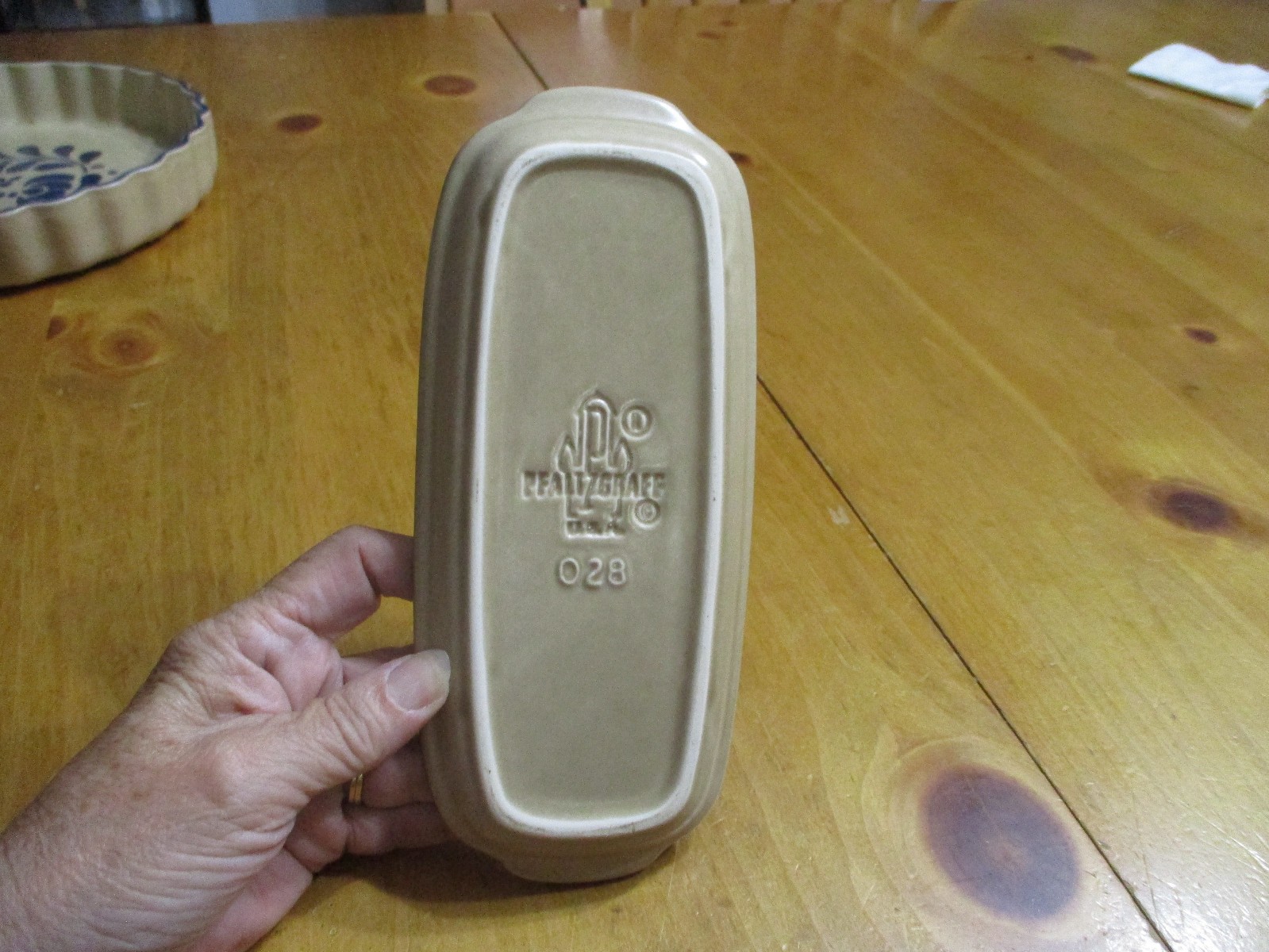 Pfaltzgraff Vintage Folk Art Butter Dish #028 with Lid Stoneware Tan & Blue USA