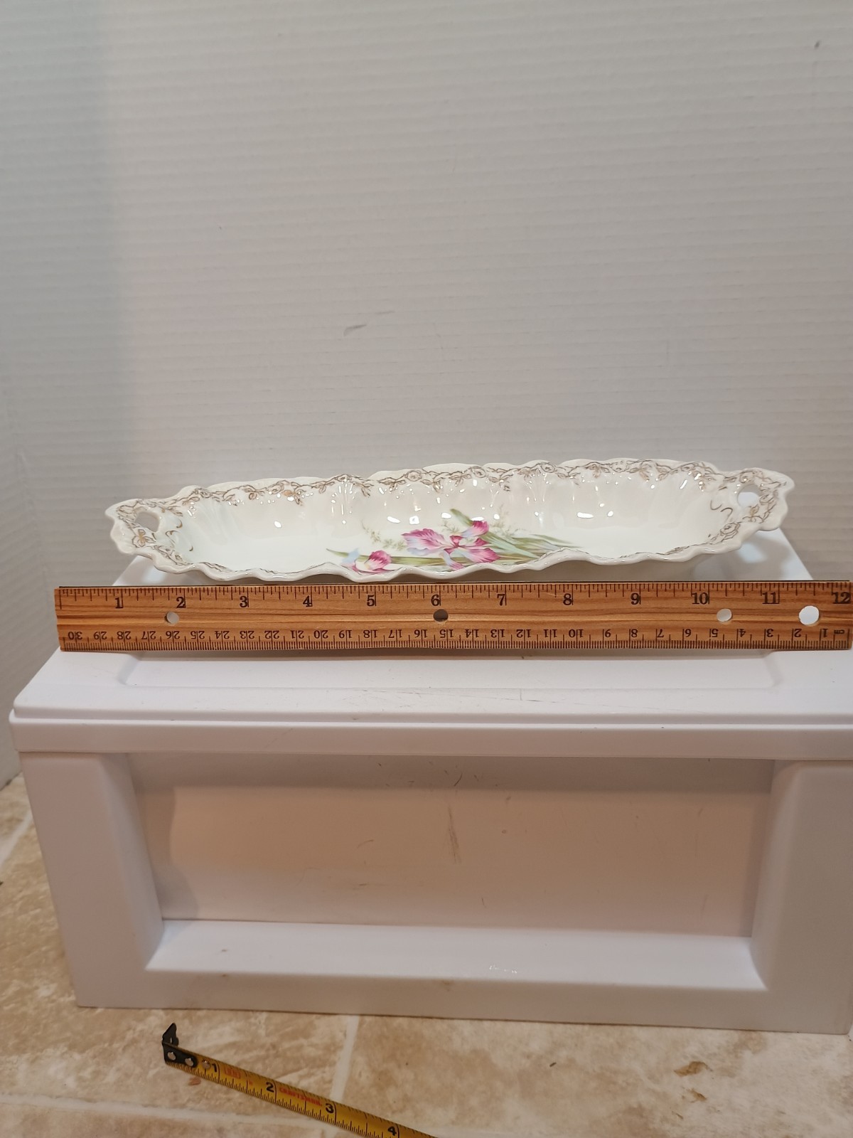 Weimar Germany Porcelain Relish Tray Floral Pattern Perfect Condition Pre-owned