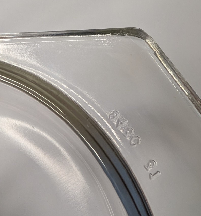 Vintage Pyrex Town and Country 043 1.5 Qt Oval Casserole Dish with Lid