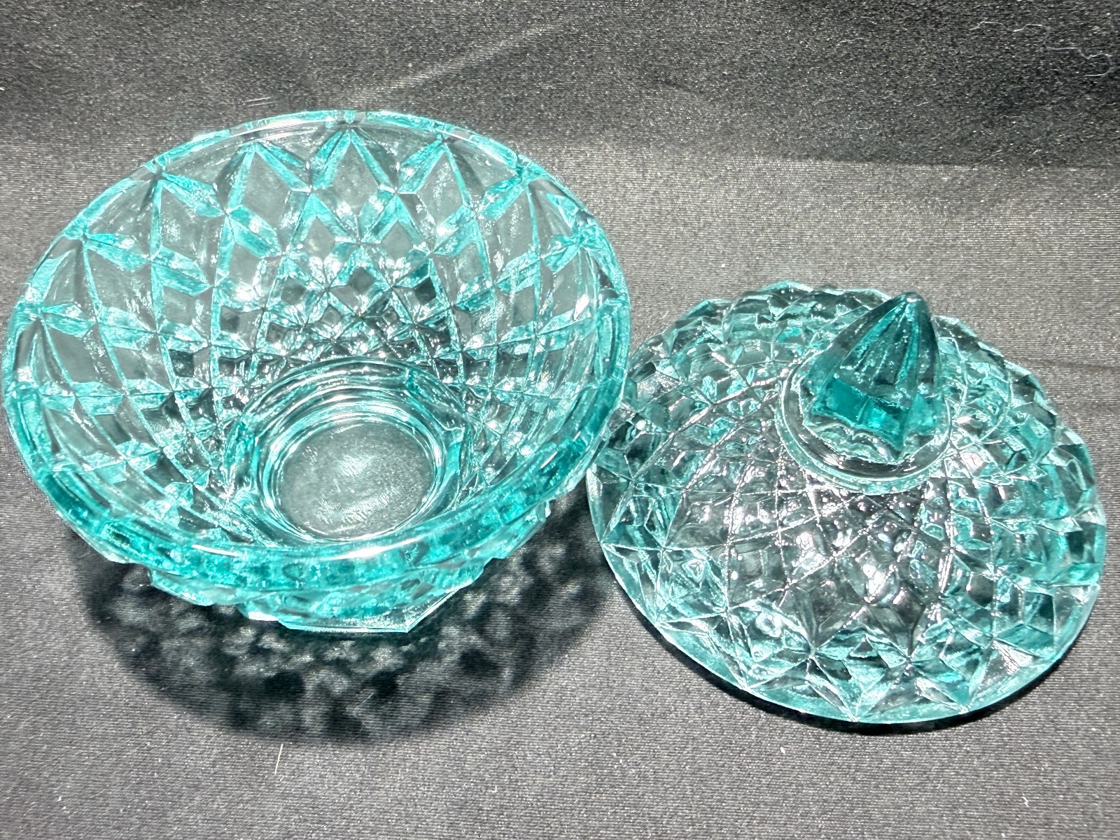 Teal Green Vaseline Uranium glass covered candy dish coffee sugar jar bowl pink