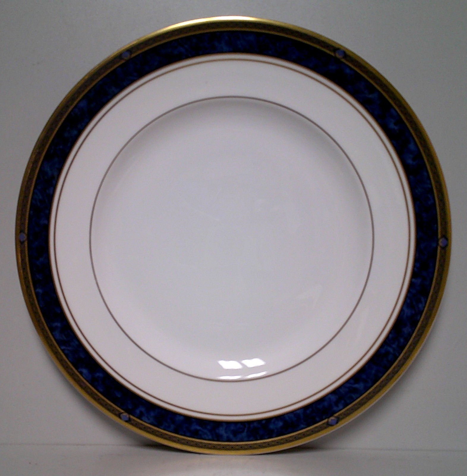 Royal Doulton STANWYCK H5212 20 Piece Set FOUR PLACE SETTINGS More Items Here