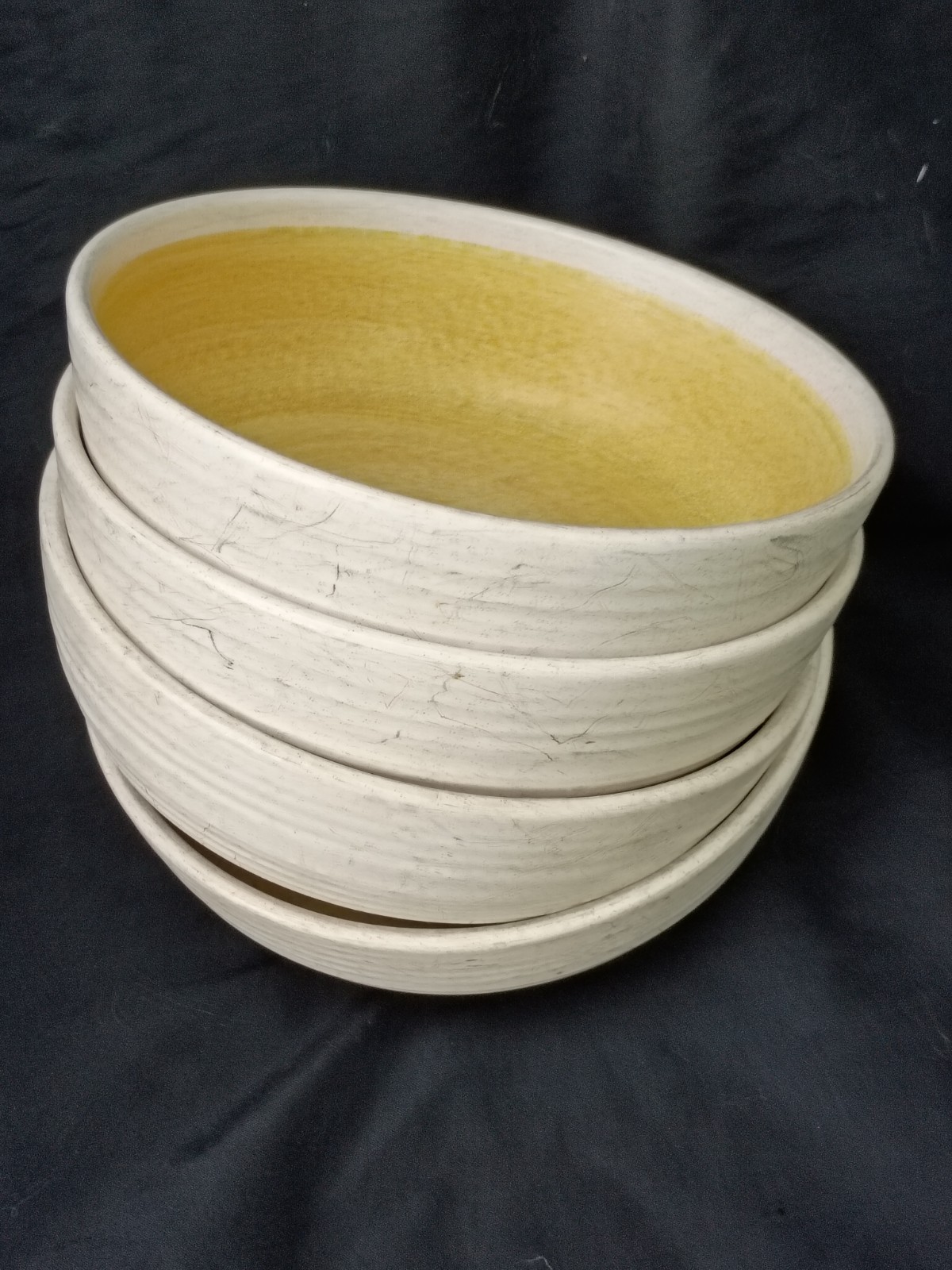 Set of Four (4) Franciscan Pottery Hacienda Gold Cereal Soup Bowls 6 1/4″