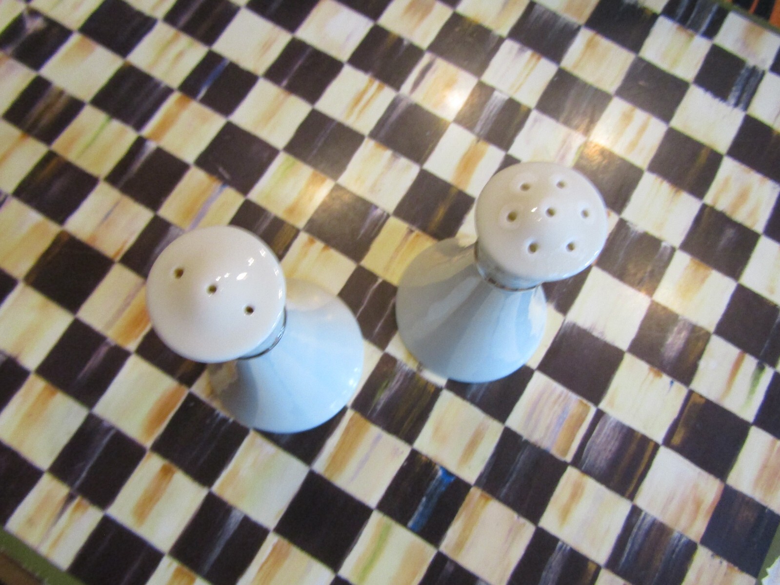 Lenox China USA Ivory White Platinum Trim MCM Retro Salt & Pepper Shakers Set