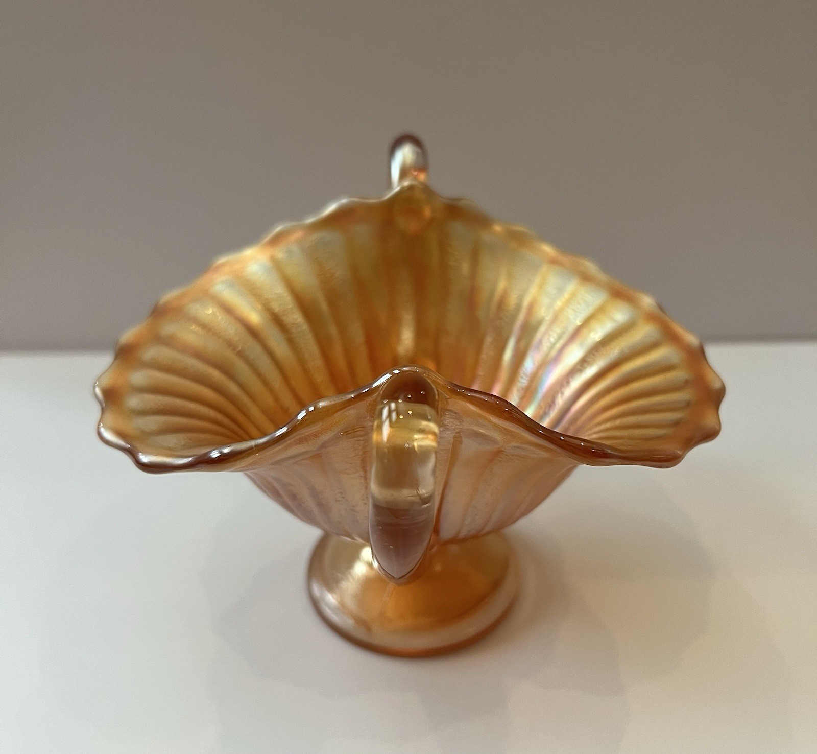 Antique Imperial Marigold Carnival Glass Stippled Rays Bowl UV Reactive 5.75″