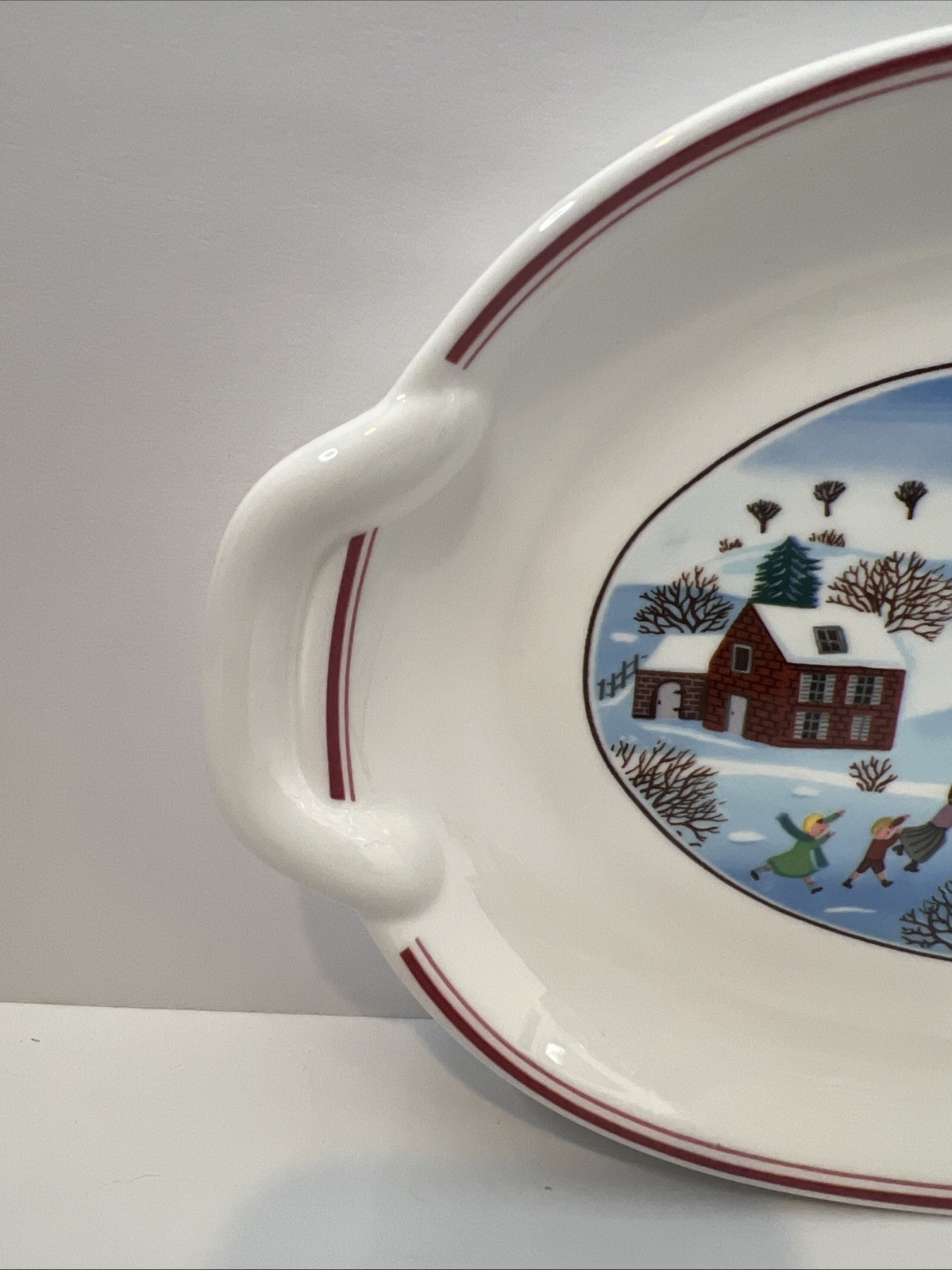 NAIF CHRISTMAS Villeroy Boch Oval Serving Dish Luxembourg