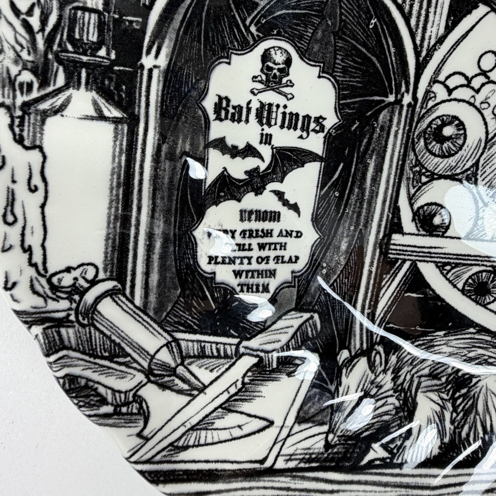 Royal Wessex Halloween Potions 10-1/8in Dinner Plates Eyeballs Cauldron Set of 2