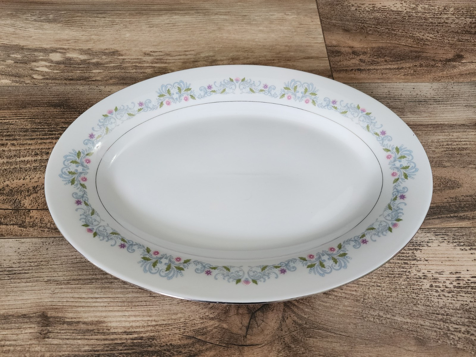 Crown Ming Fine China Windsor Platter | 14″ x 10″ x 1.5″