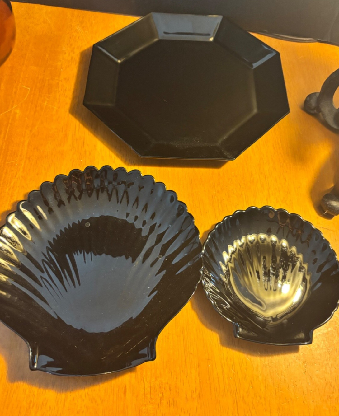 Arcoroc Coquillage Black Glass Serving Bowls Shell & Hexagon Shape, France