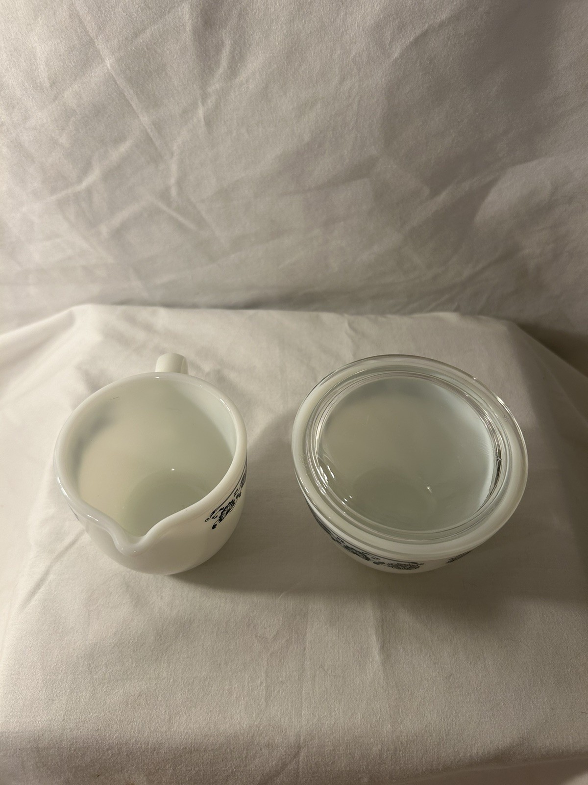Vintage Corning Pyrex Glass Sugar Bowl with Lid and Creamer Blue Onion