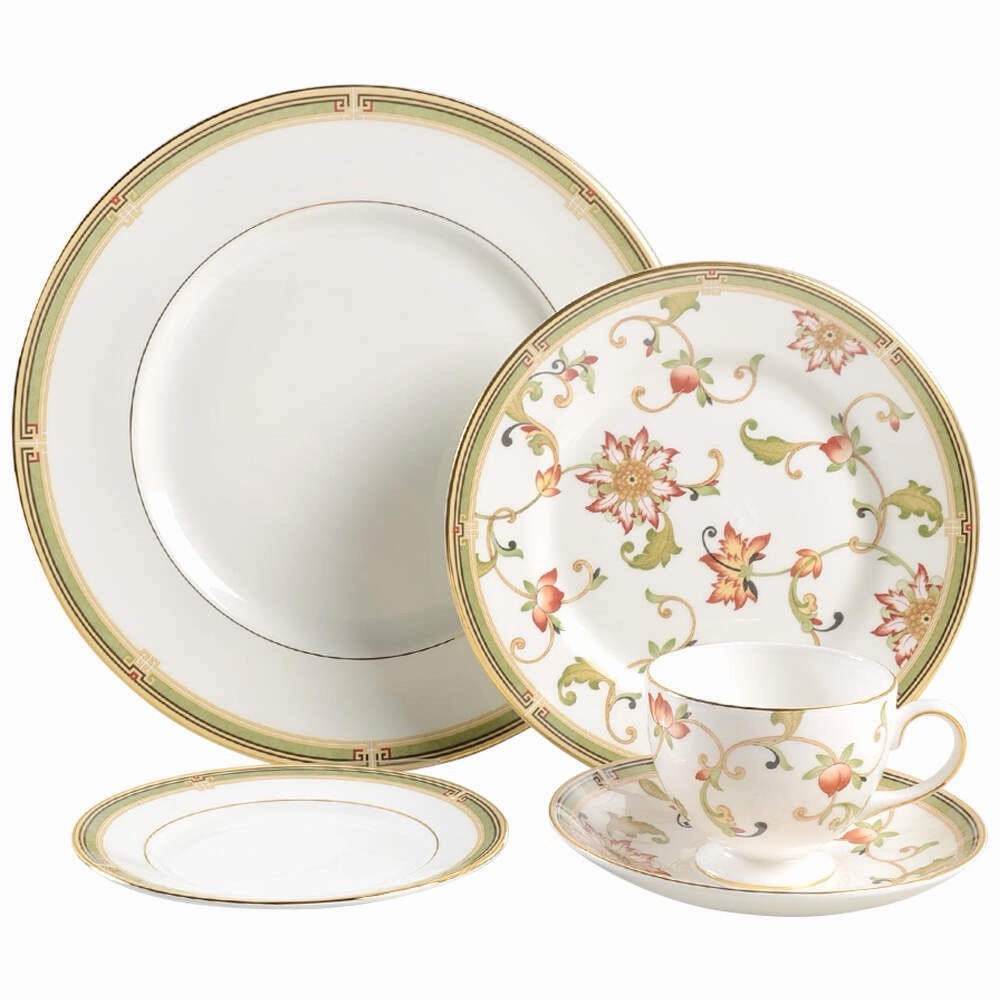 Wedgwood Oberon 5 Piece Place Setting Fine Bone China NEW IN BOX Gold Rim