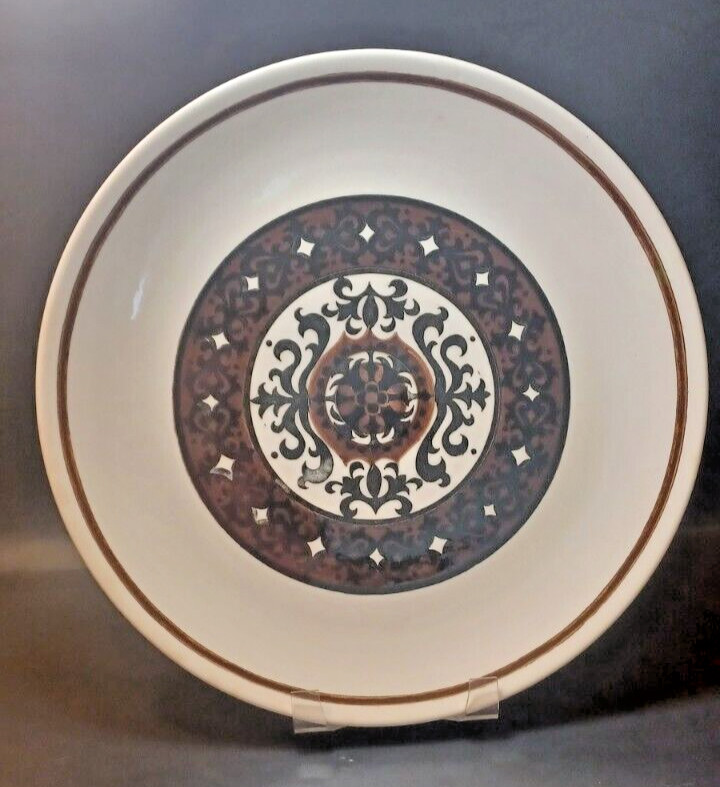 Overture by Royal (USA) 11″ Chop Plate Round Platter