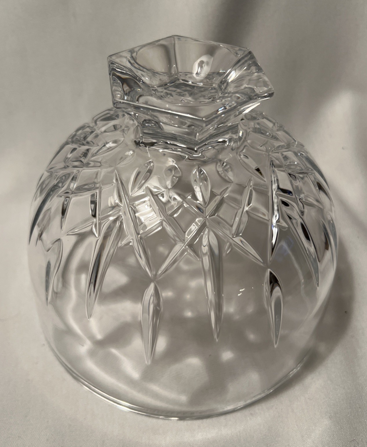 Vera Wang Fidelity Footed 6″ Crystal Bowl Vertical Cuts Wedgwood EUC