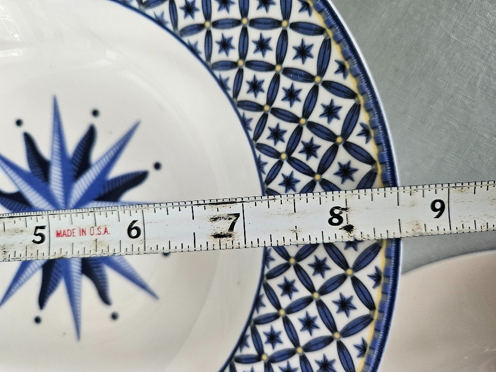 Victoria & Beale Williamsburg Soup Bowls Set of 4 Cobalt Blue Yellow White 8.5″