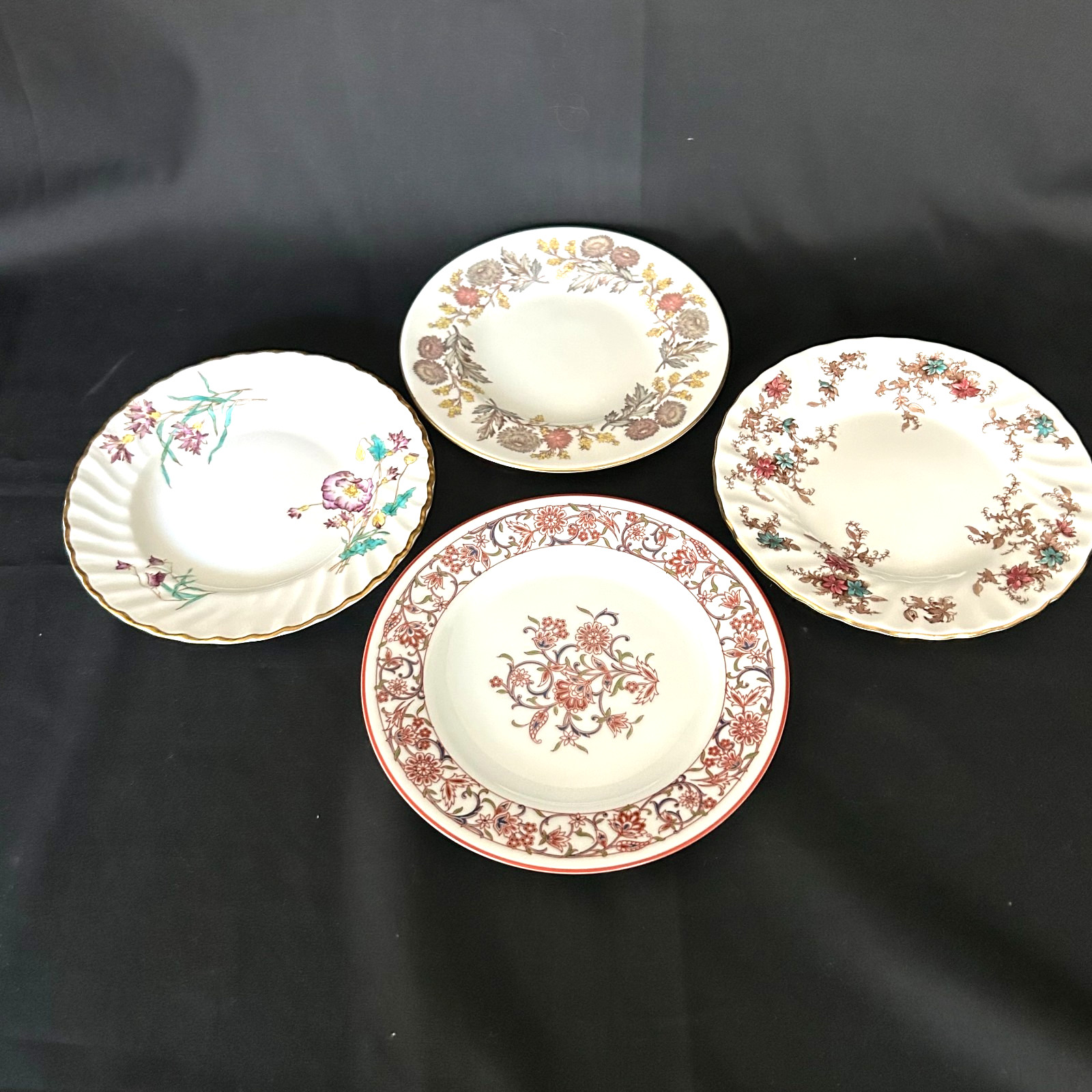 Vintage Mismatched Fine China Bread Dessert Party Plates – 4 Red Purple Florals