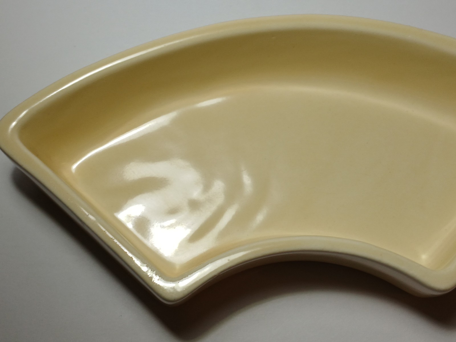 1936 RARE OLD VINTAGE FIESTA RELISH TRAY INSERT VINTAGE IVORY FIESTA FIESTAWARE
