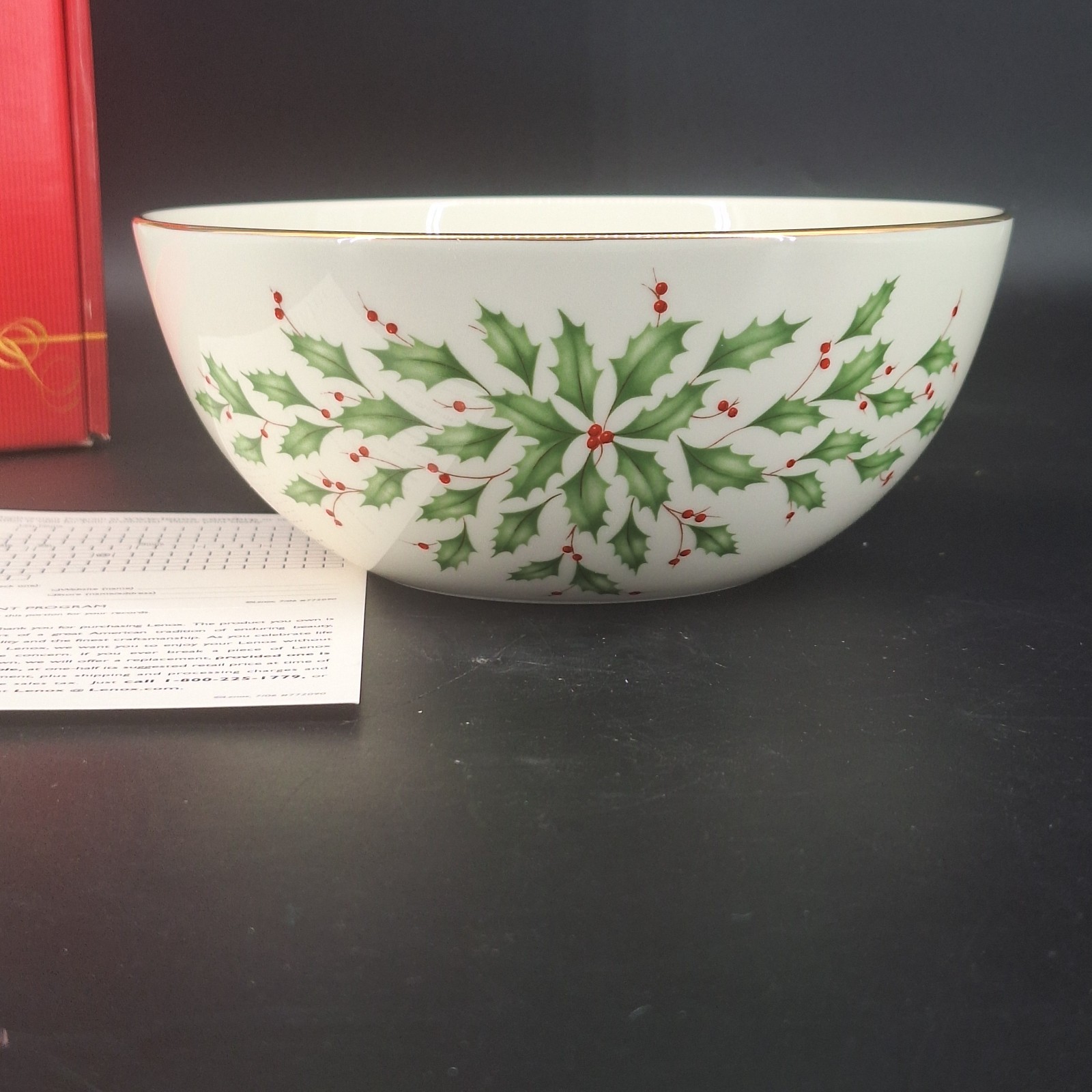 Lenox Holiday Sentiment Bowl Home is Where The Heart Is New In Box