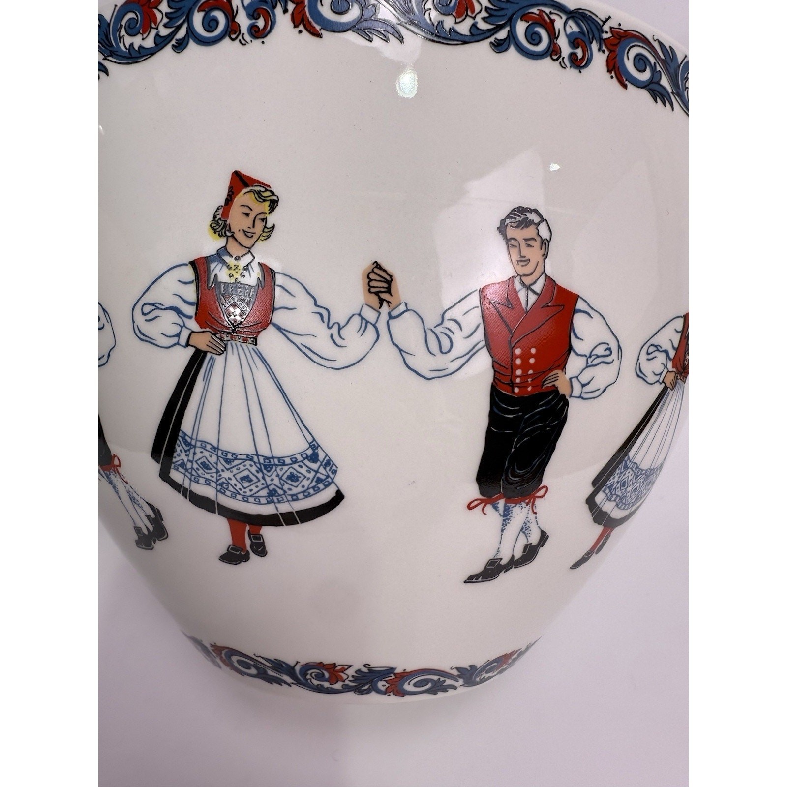 Vintage Figgjo Norway Hardanger Dancers Mixing Serving Bowl 8.75” Scandinavian