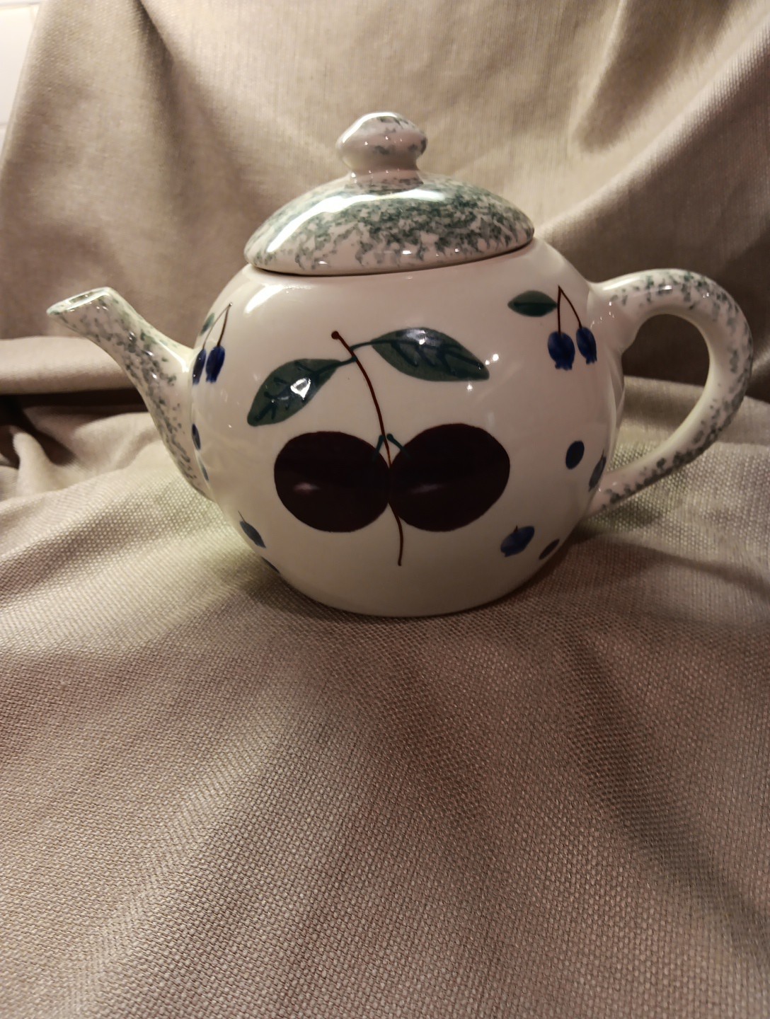 Hartstone Pottery Fruit Salad Teapot Stoneware 1989 Country Cottage Vtg Farm🥀