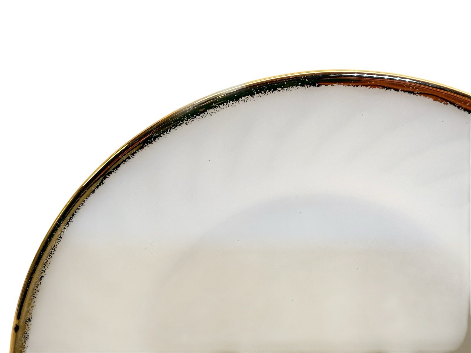 PRISTINE Vintage Fire-King Swirl 7.5″ Coupe Soup Bowls Smooth Rim Gold -Set of 2
