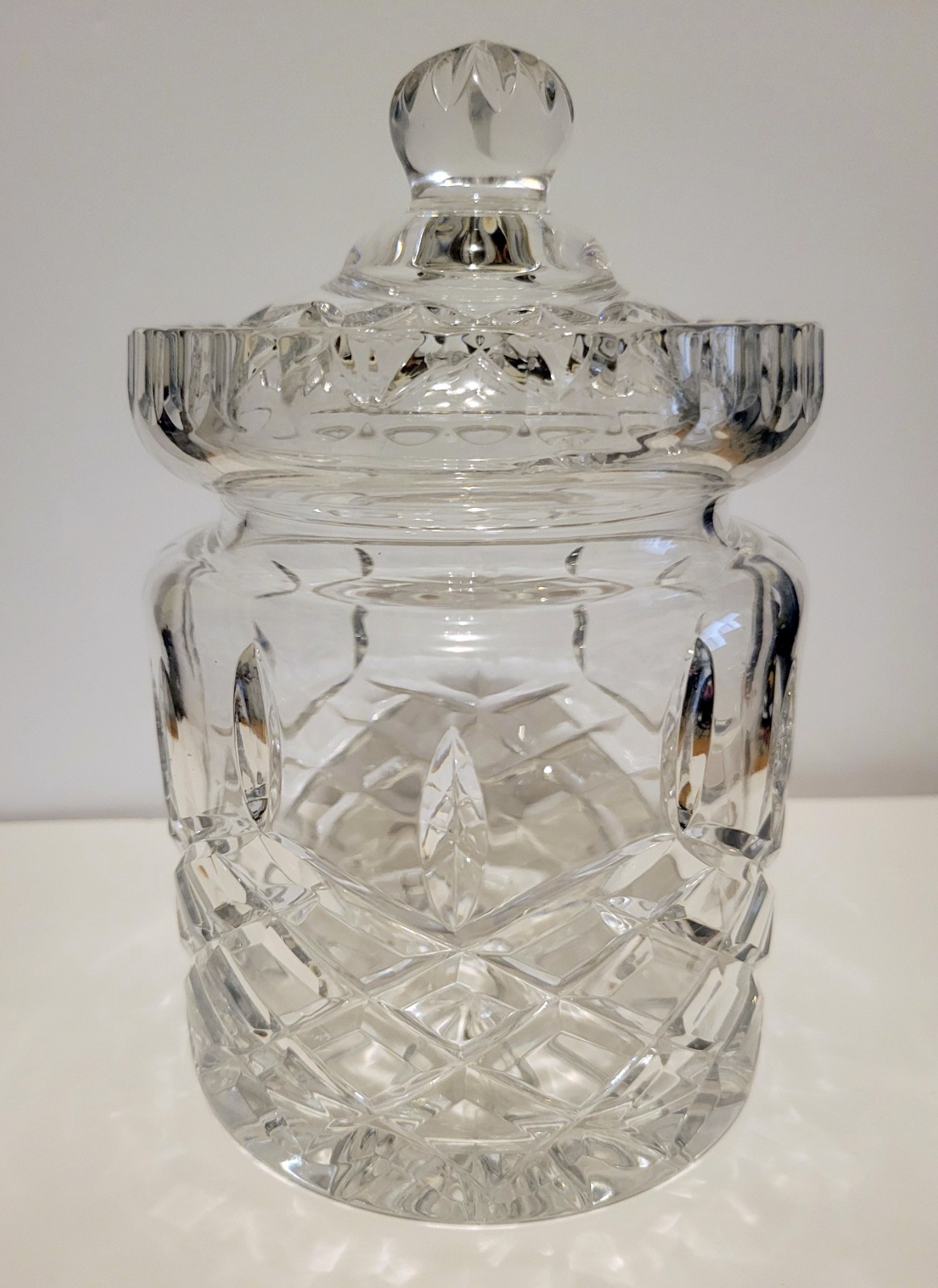 Vintage Lead Crystal Cut Glass Biscuit Barrel or Cookie / Candy Jar 6.75″